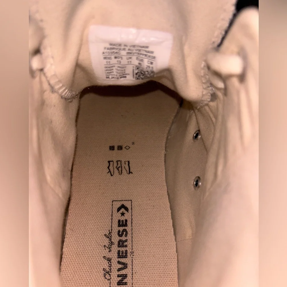 Converse Wide Fit High-Tops - Picture 6 of 6